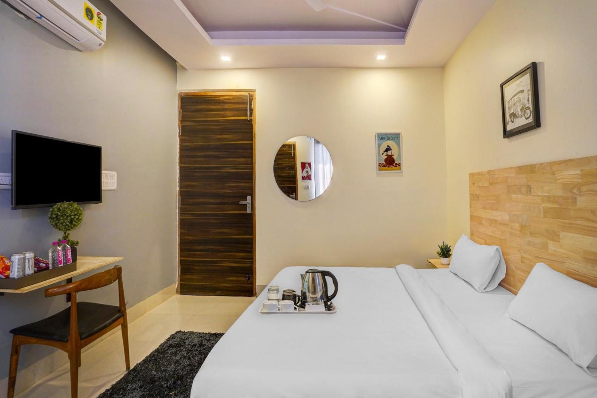 Townhouse Jagatpura & Pratapnagar Hotel Siroli Ngoại thất bức ảnh