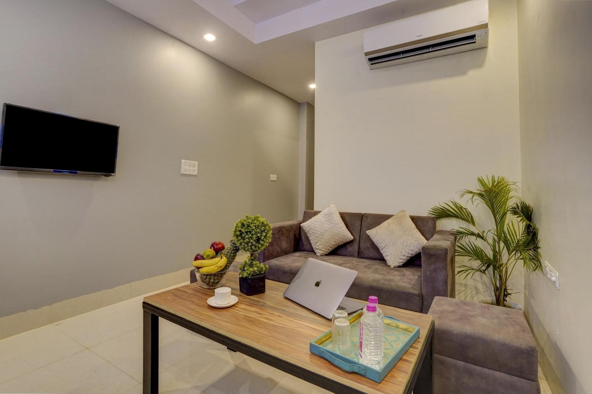 Townhouse Jagatpura & Pratapnagar Hotel Siroli Ngoại thất bức ảnh
