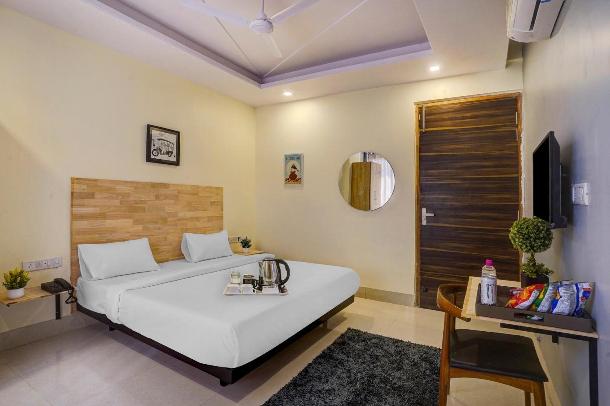 Townhouse Jagatpura & Pratapnagar Hotel Siroli Ngoại thất bức ảnh